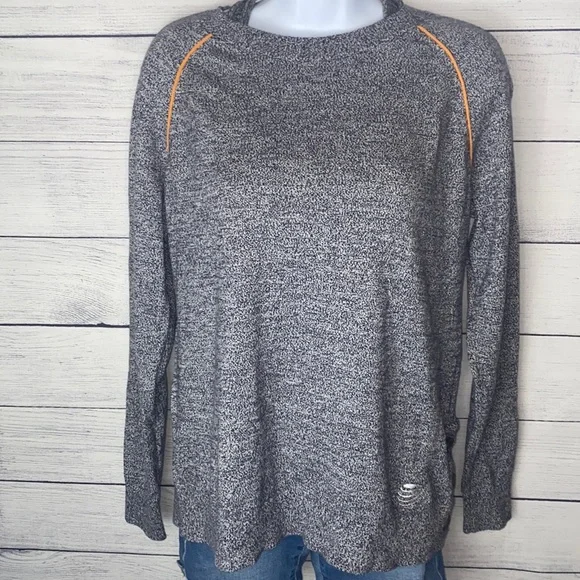 The Outfitters by Landโs End heathered grey sweater with button detail on side - Picture 1 of 11